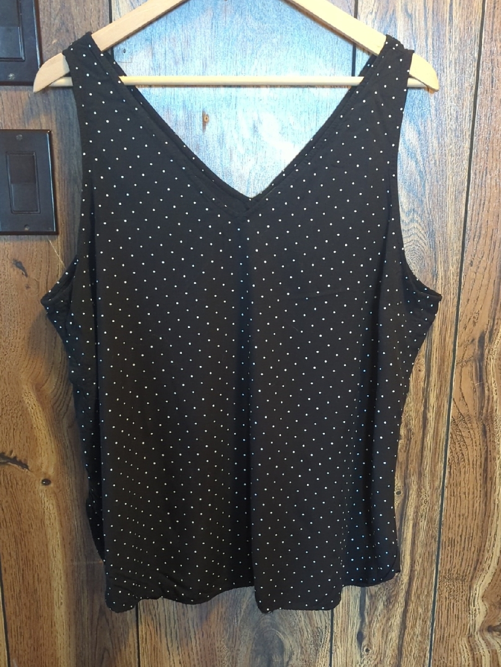 Old Navy Black Polka Dot V-Neck Camisole Women's Size XL